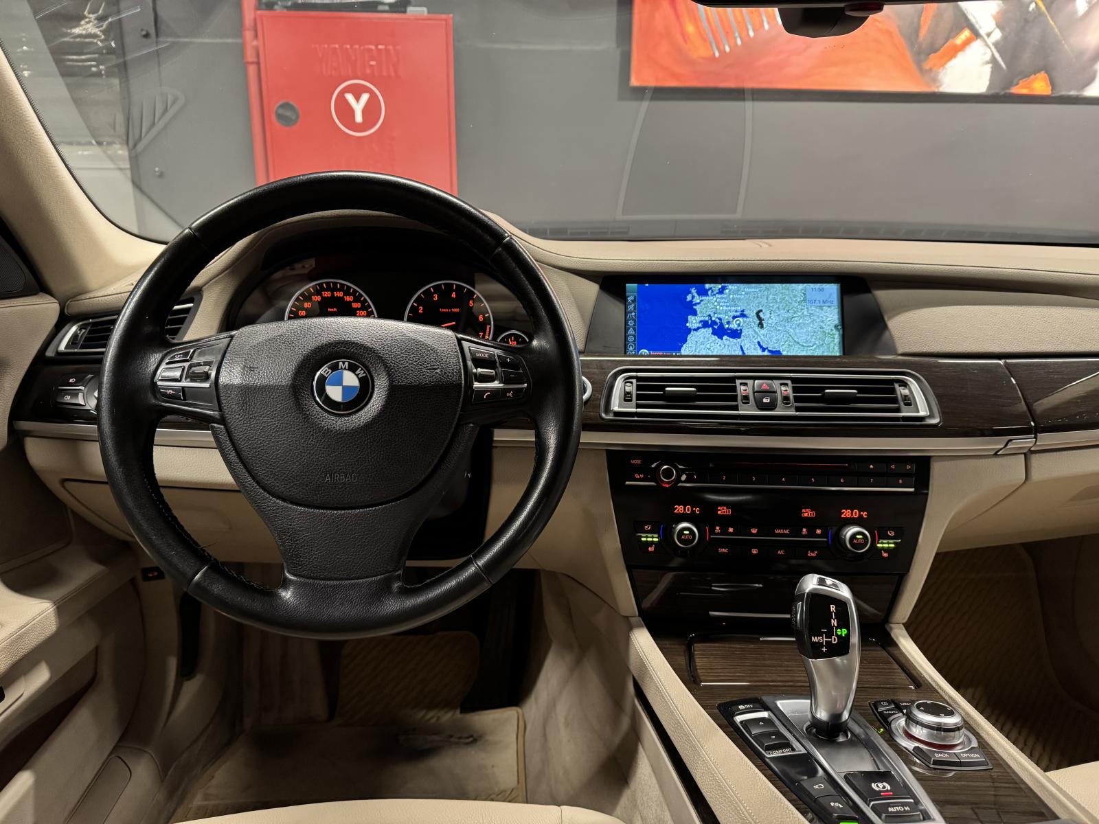 BMW 7 Serisi