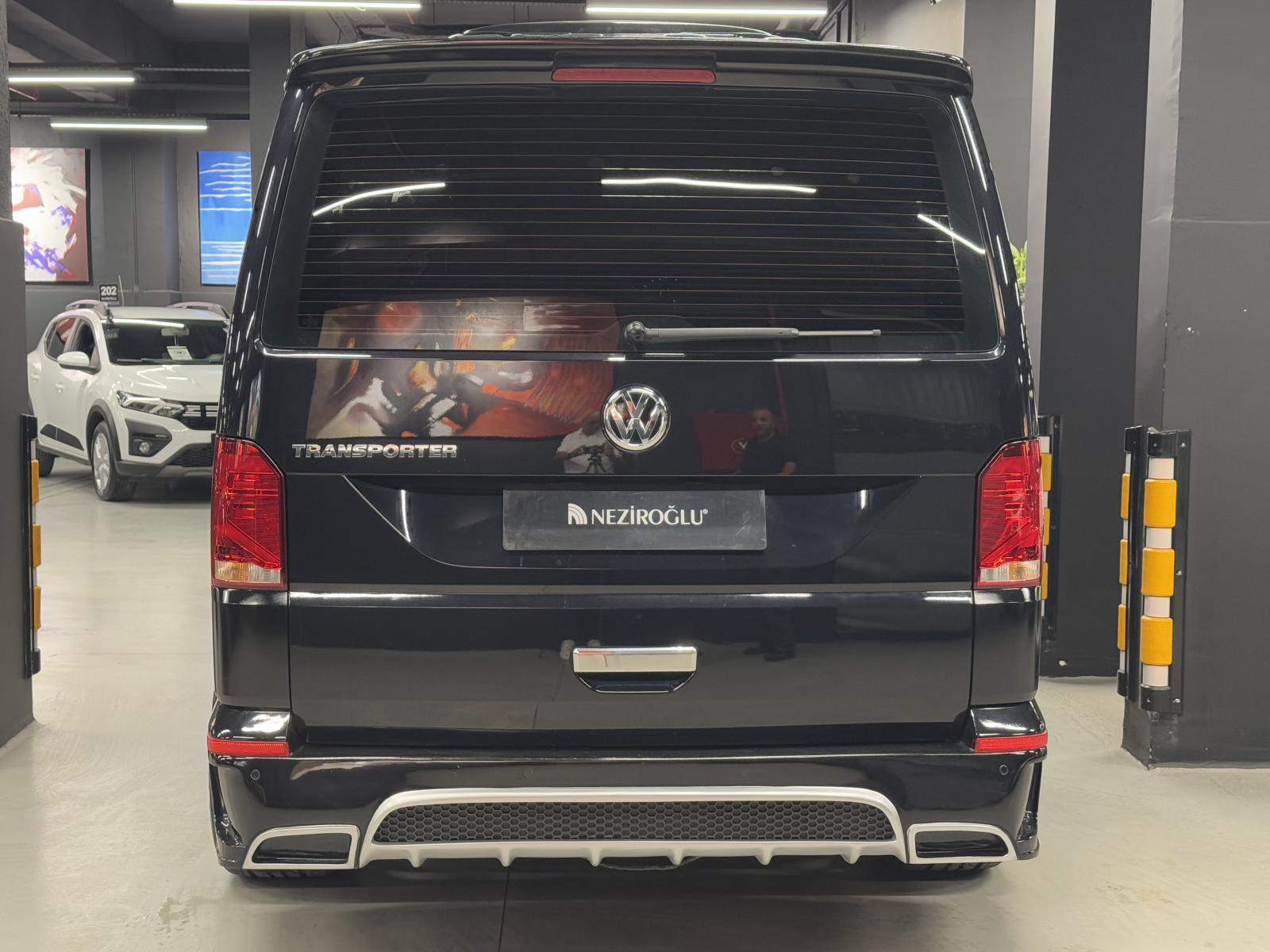 VOLKSWAGEN TRANSPORTER