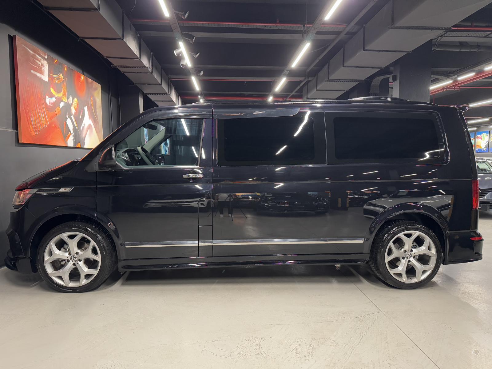VOLKSWAGEN TRANSPORTER