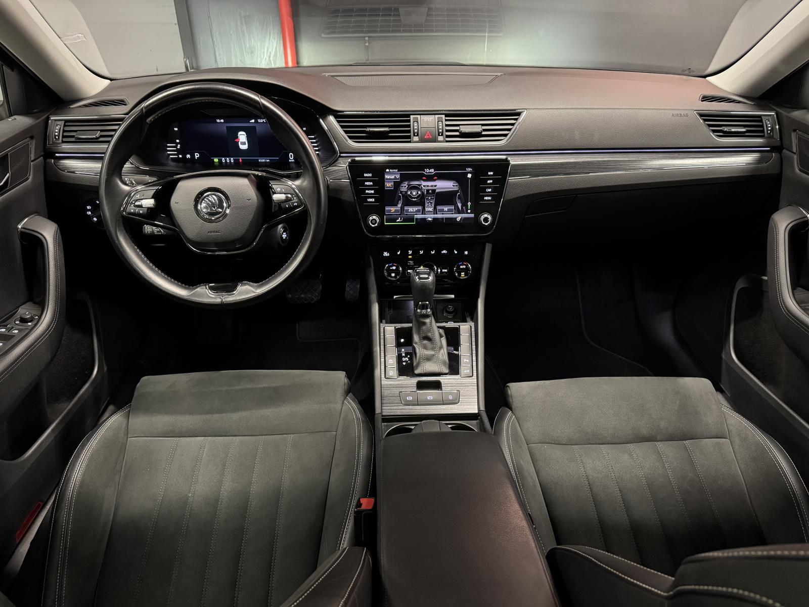 SKODA SUPERB