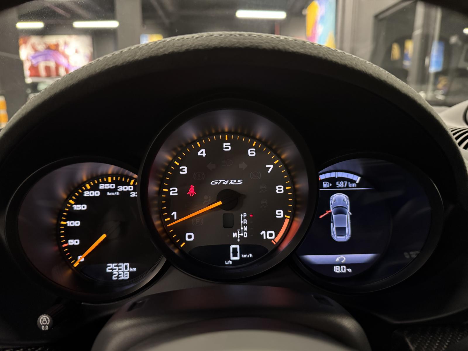 PORSCHE 718