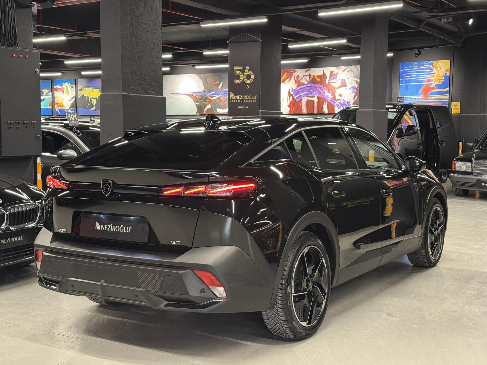 PEUGEOT 408