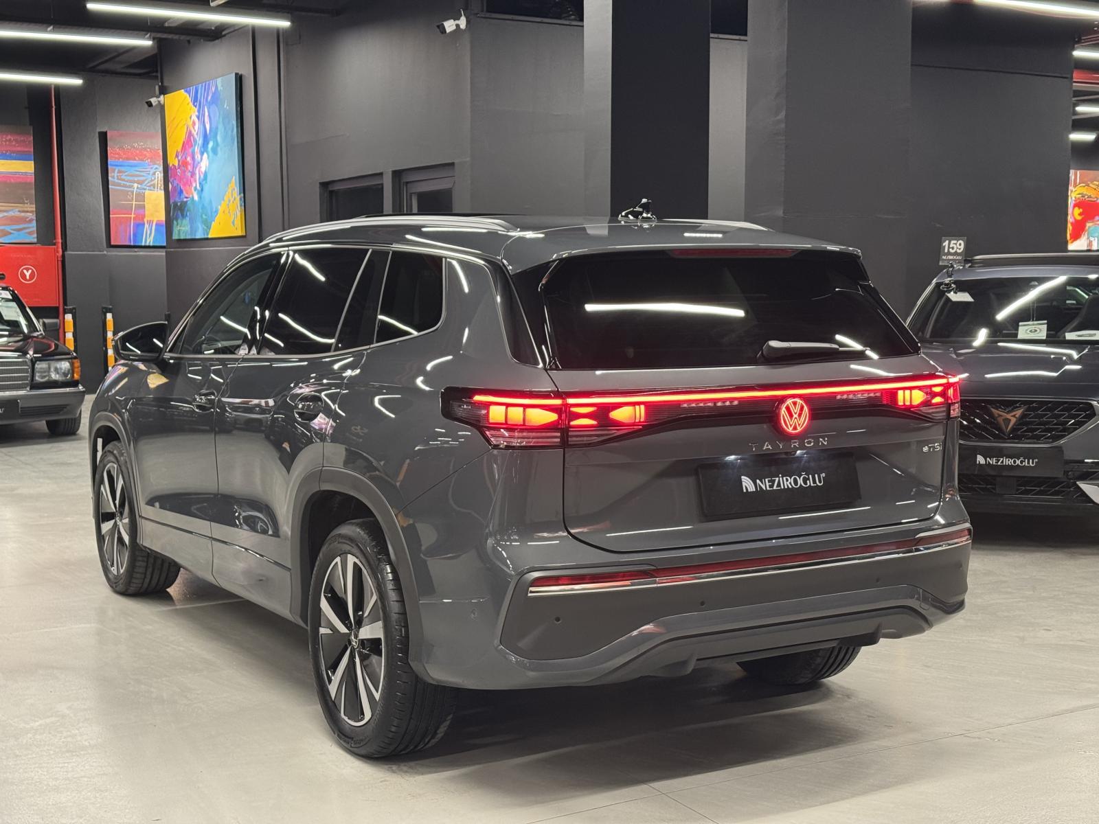 VOLKSWAGEN TAYRON