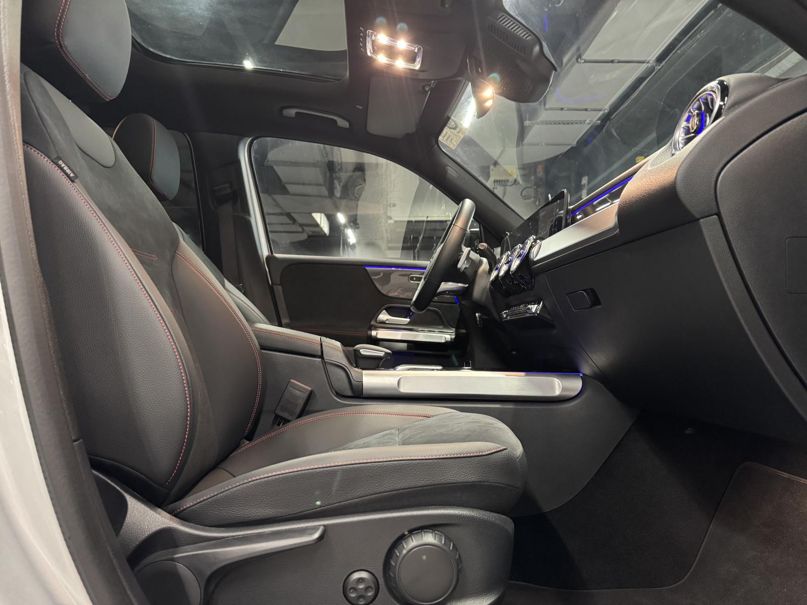 MERCEDES GLB