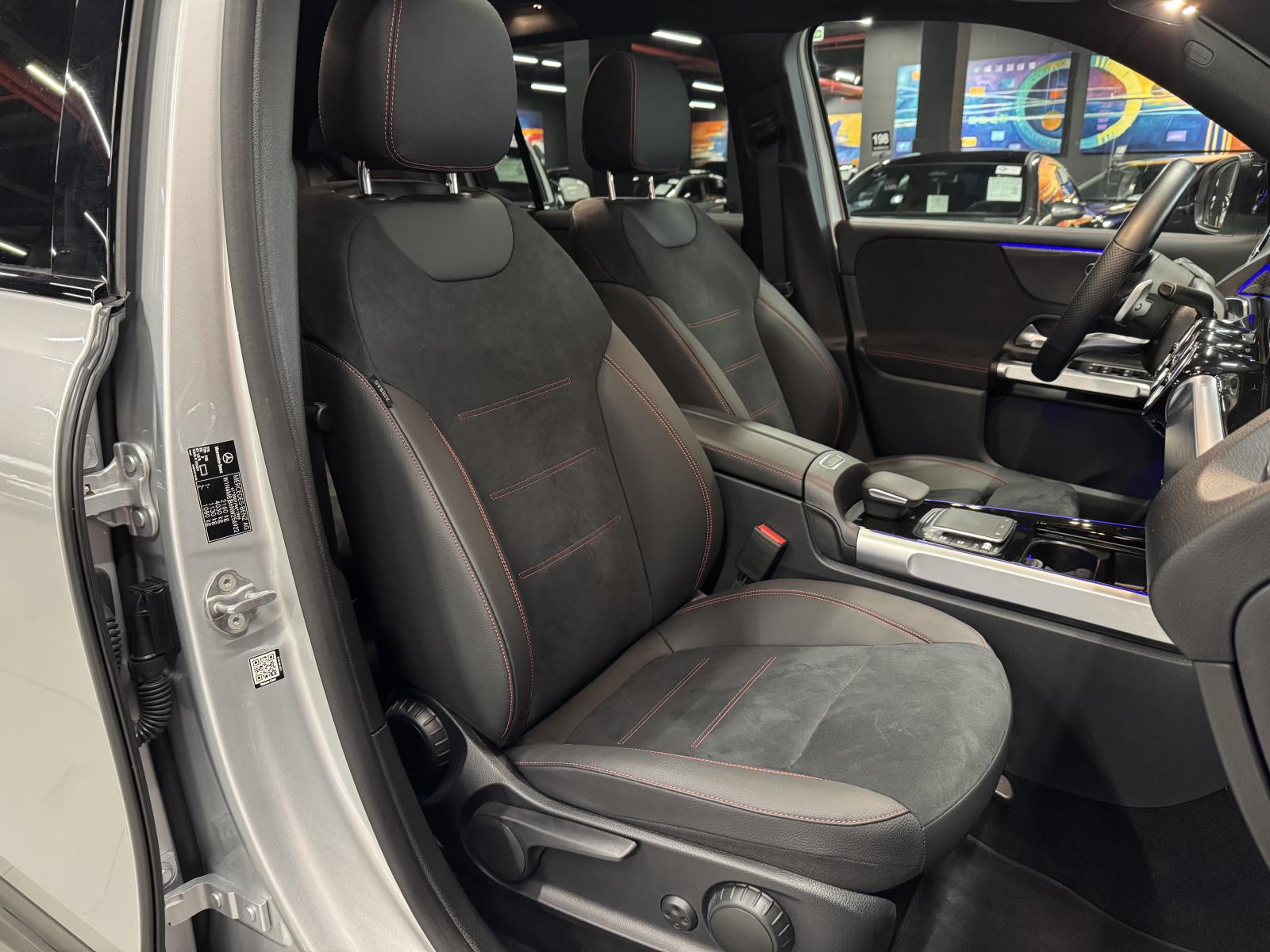 MERCEDES GLB