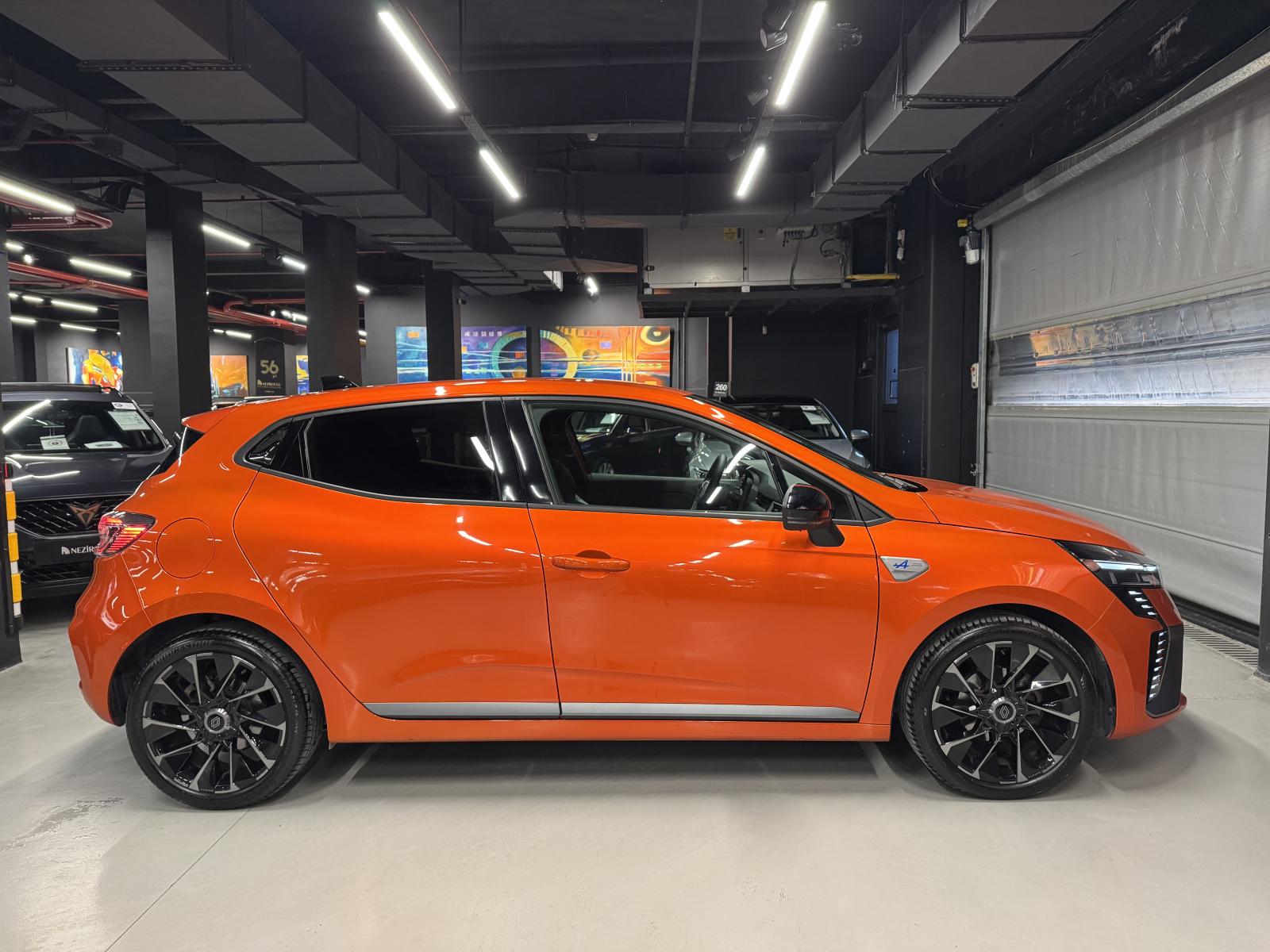 RENAULT CLIO