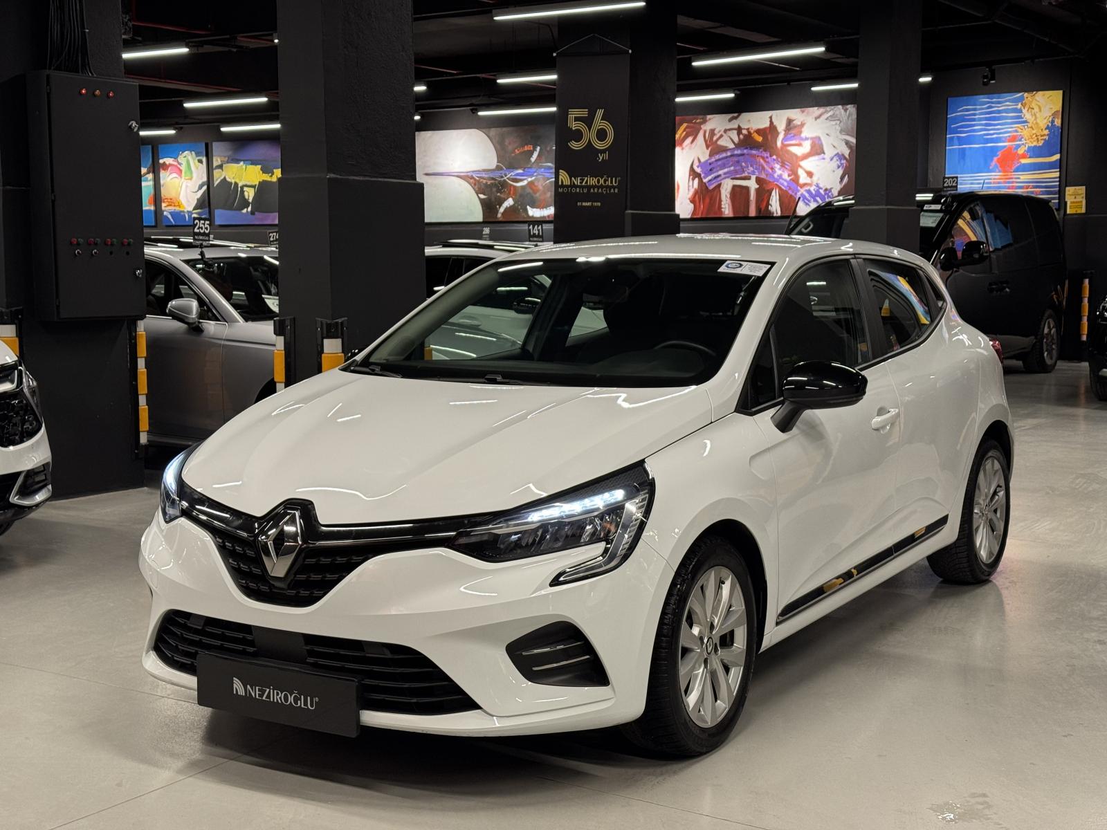 RENAULT CLIO