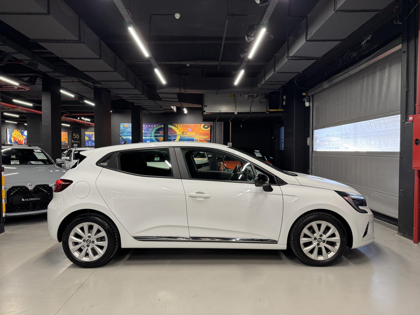 RENAULT CLIO