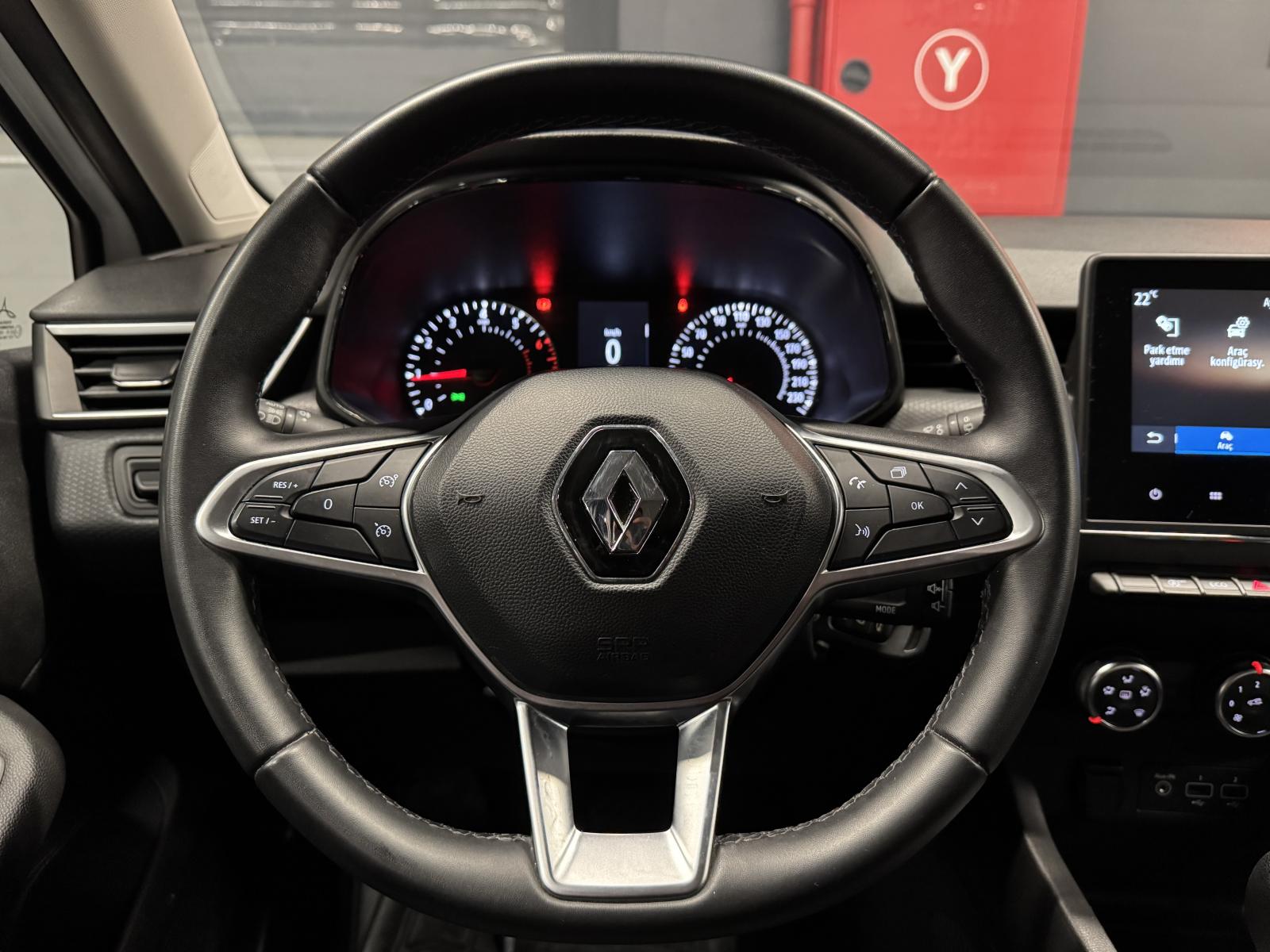 RENAULT CLIO