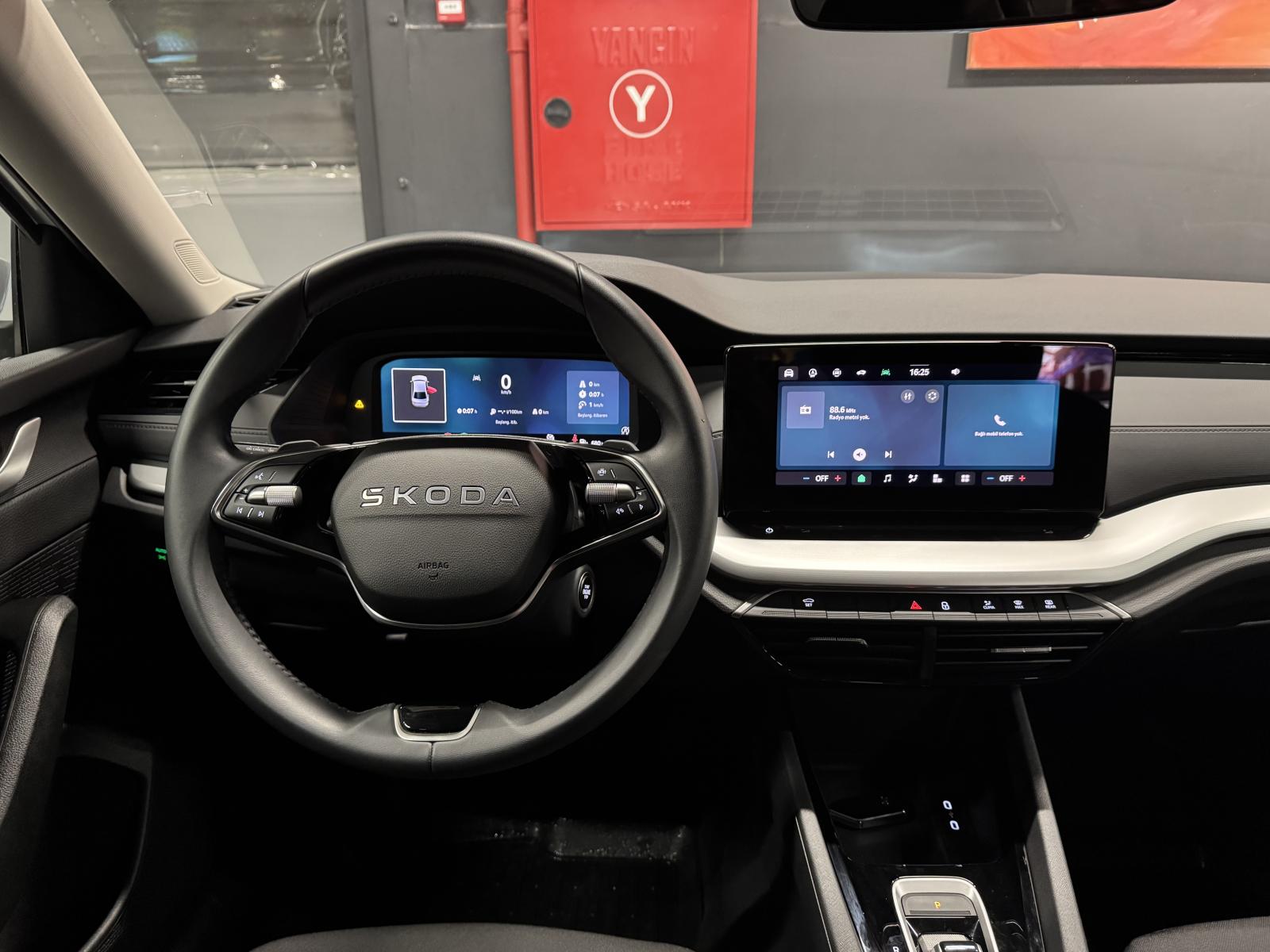 SKODA OCTAVIA