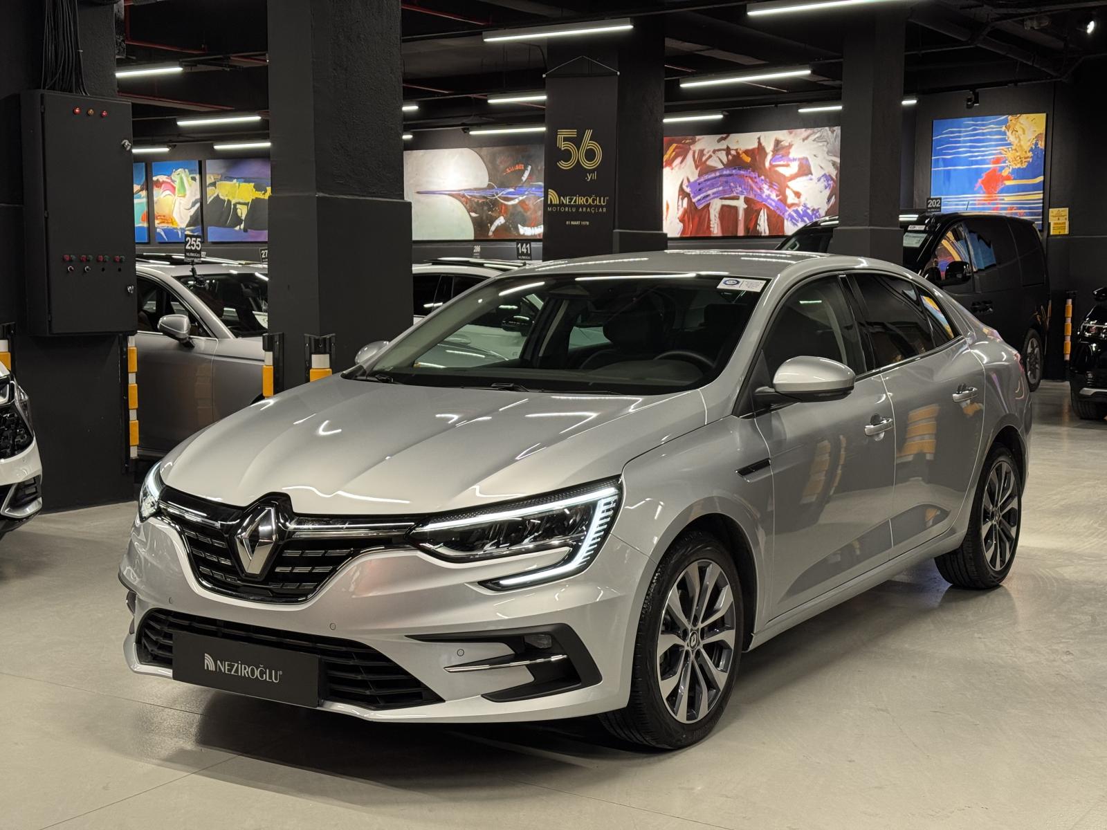 RENAULT MEGANE