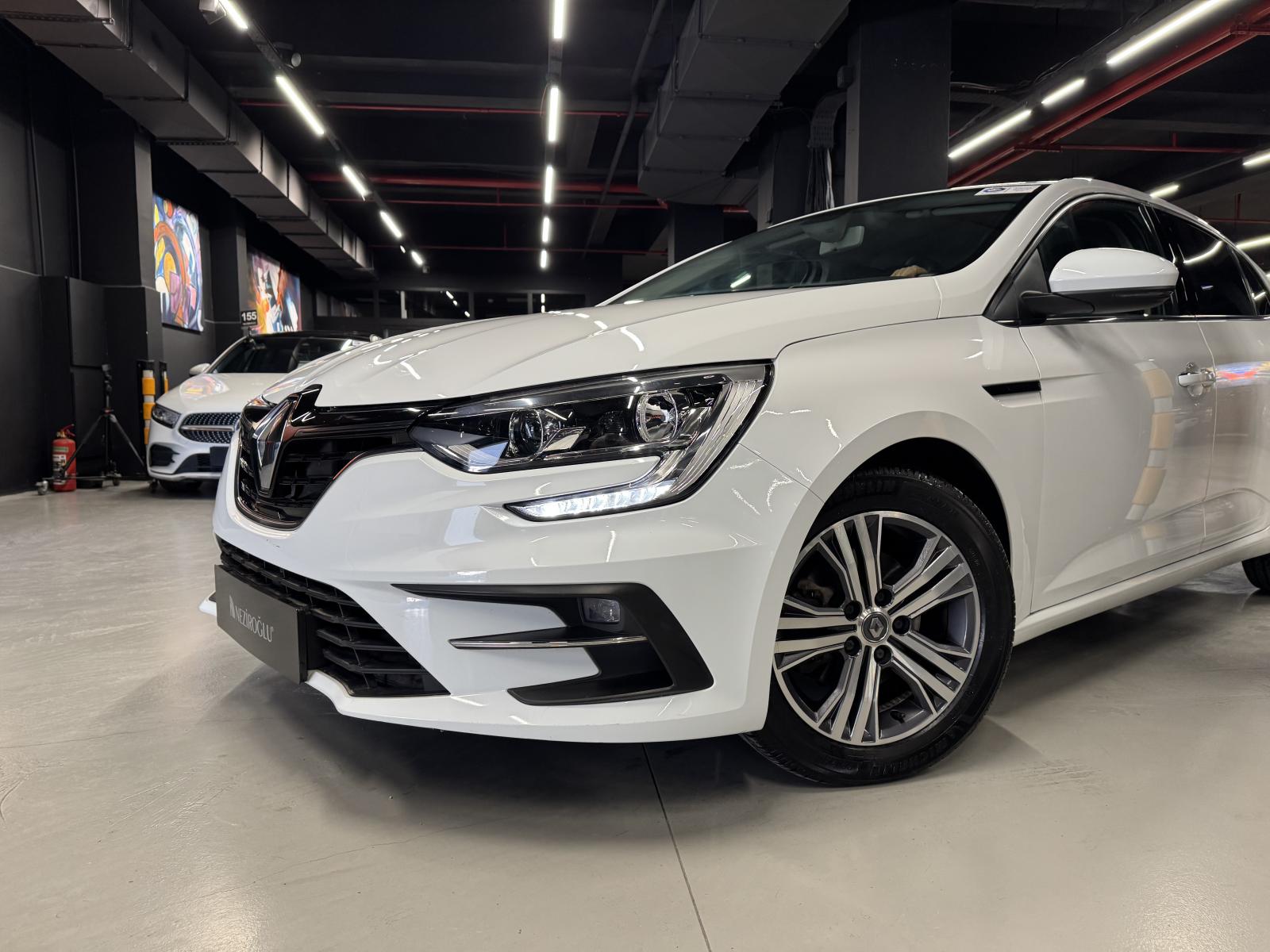 RENAULT MEGANE