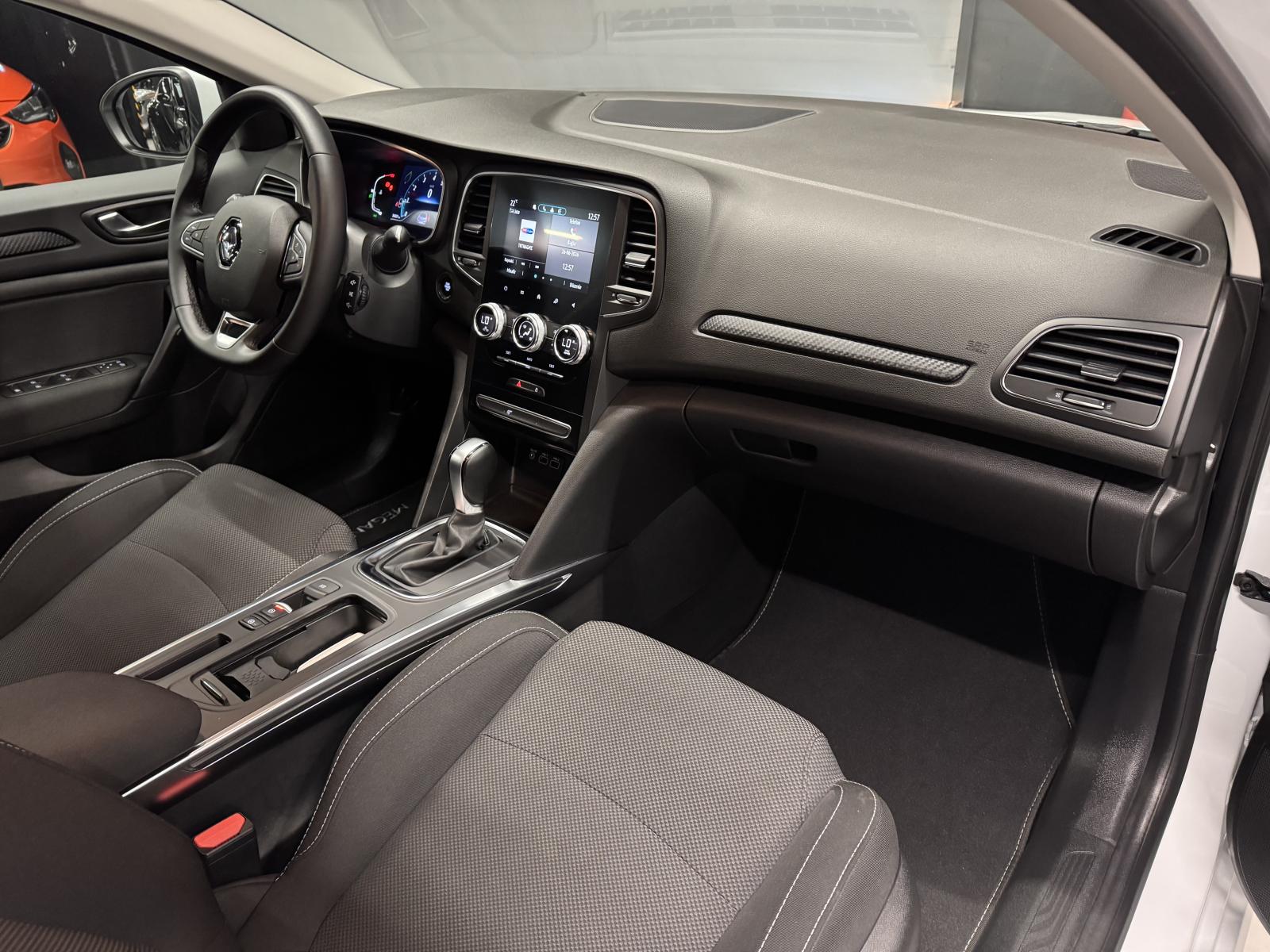 RENAULT MEGANE