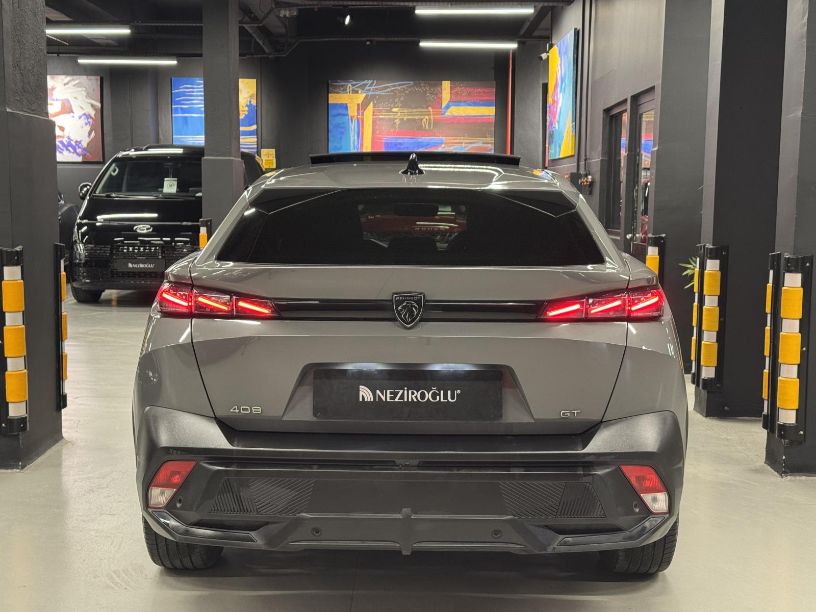 PEUGEOT 408