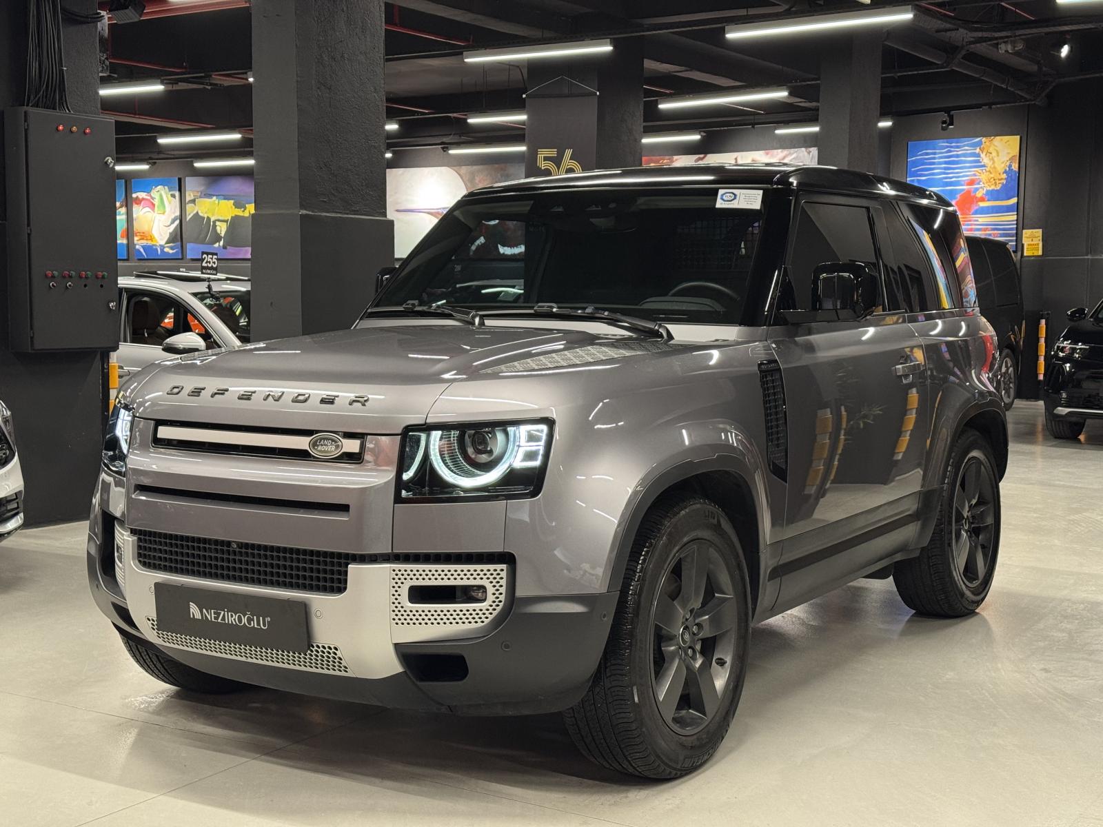 LAND ROVER DEFENDER