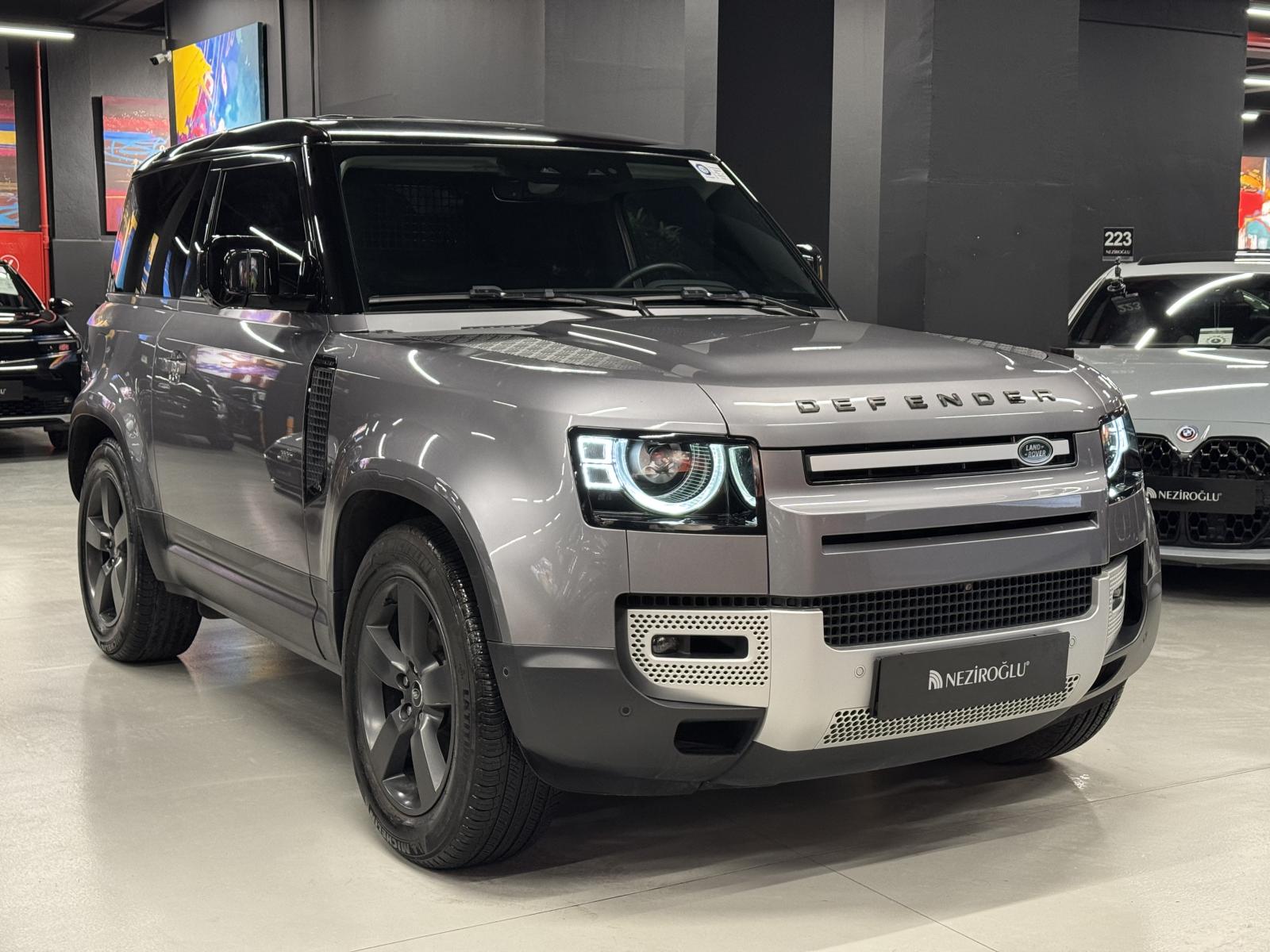 LAND ROVER DEFENDER