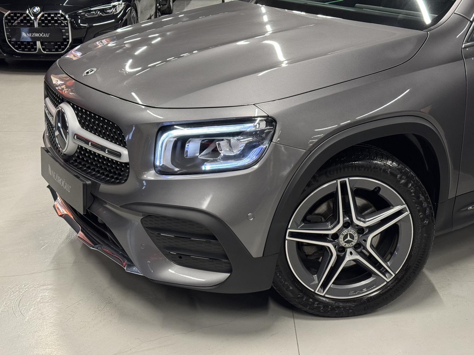 MERCEDES GLB