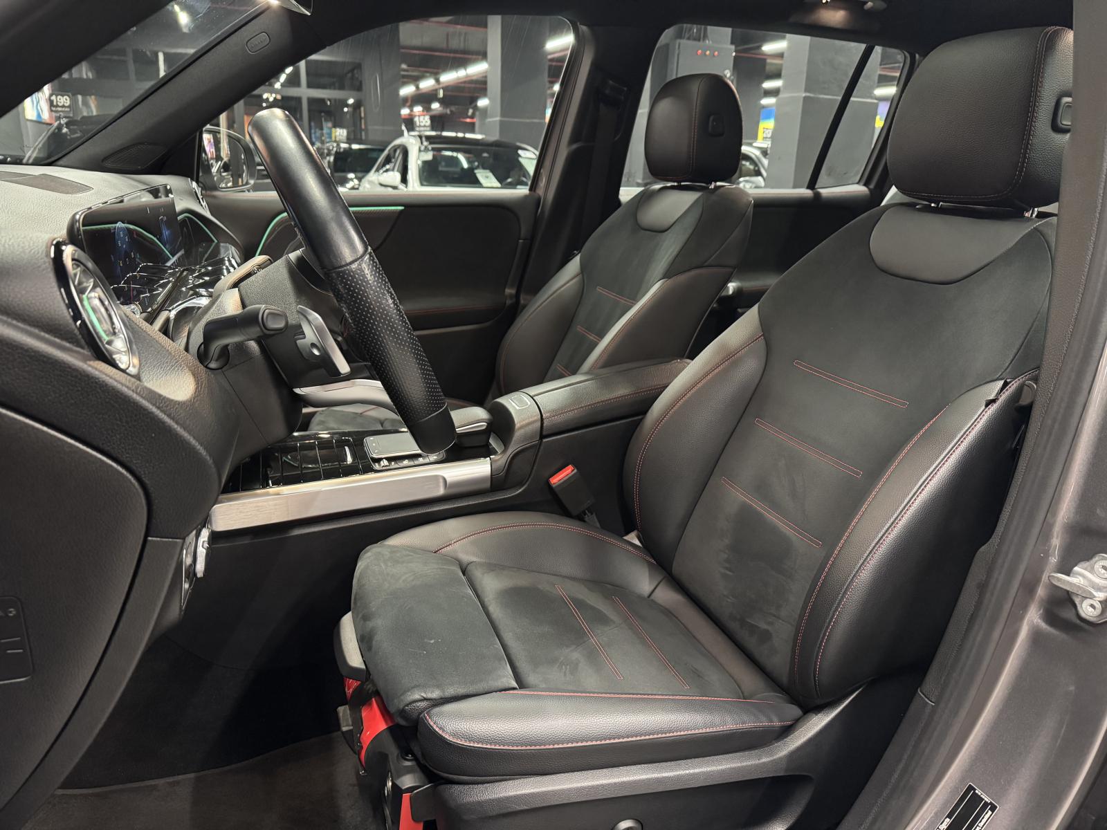 MERCEDES GLB
