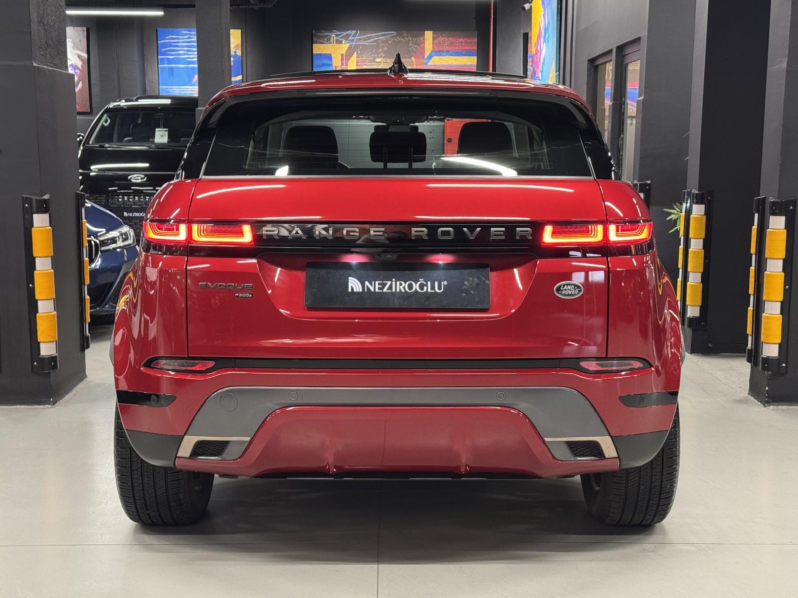 LAND ROVER RANGE ROVER EVOQUE