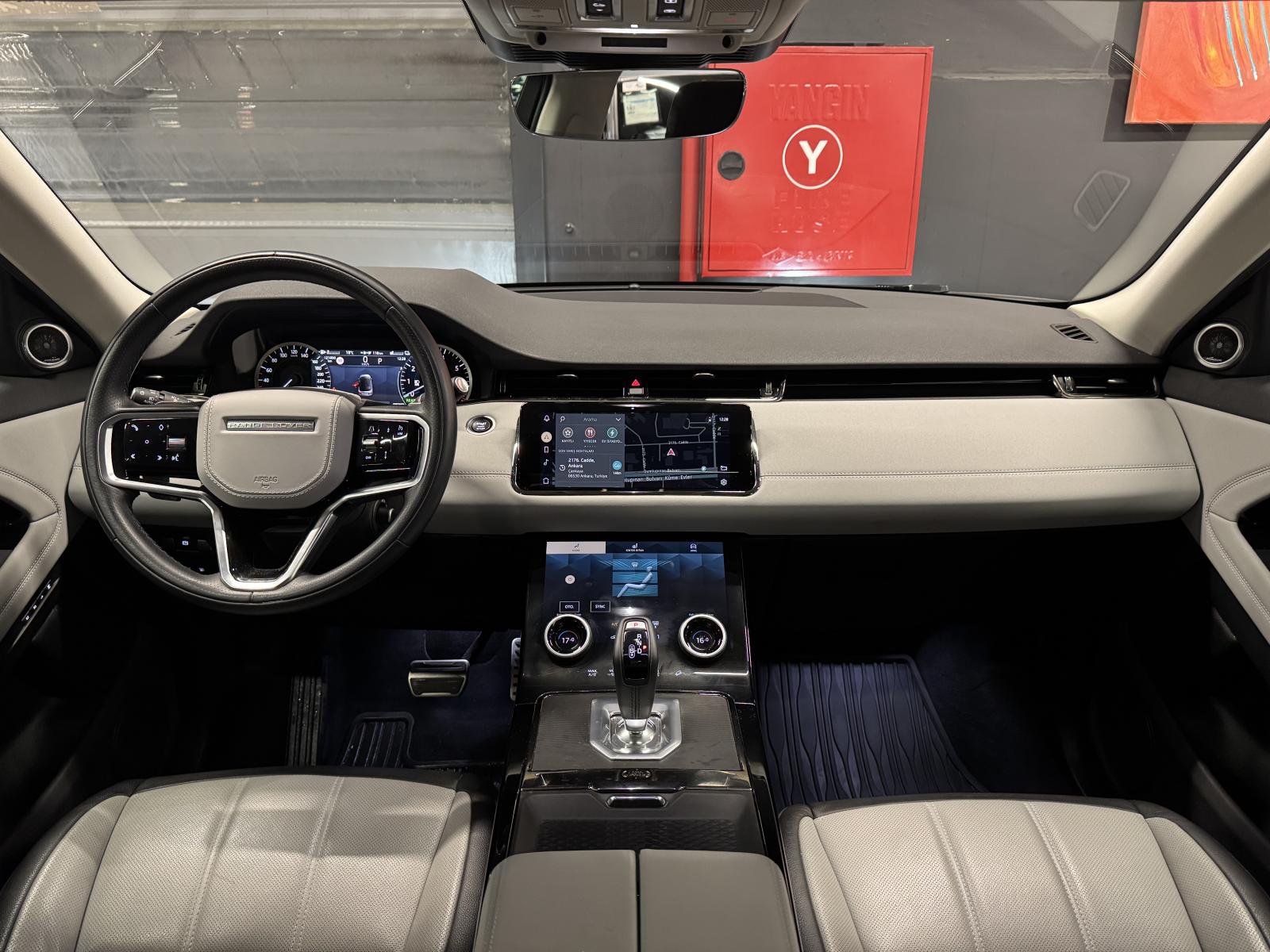 LAND ROVER RANGE ROVER EVOQUE