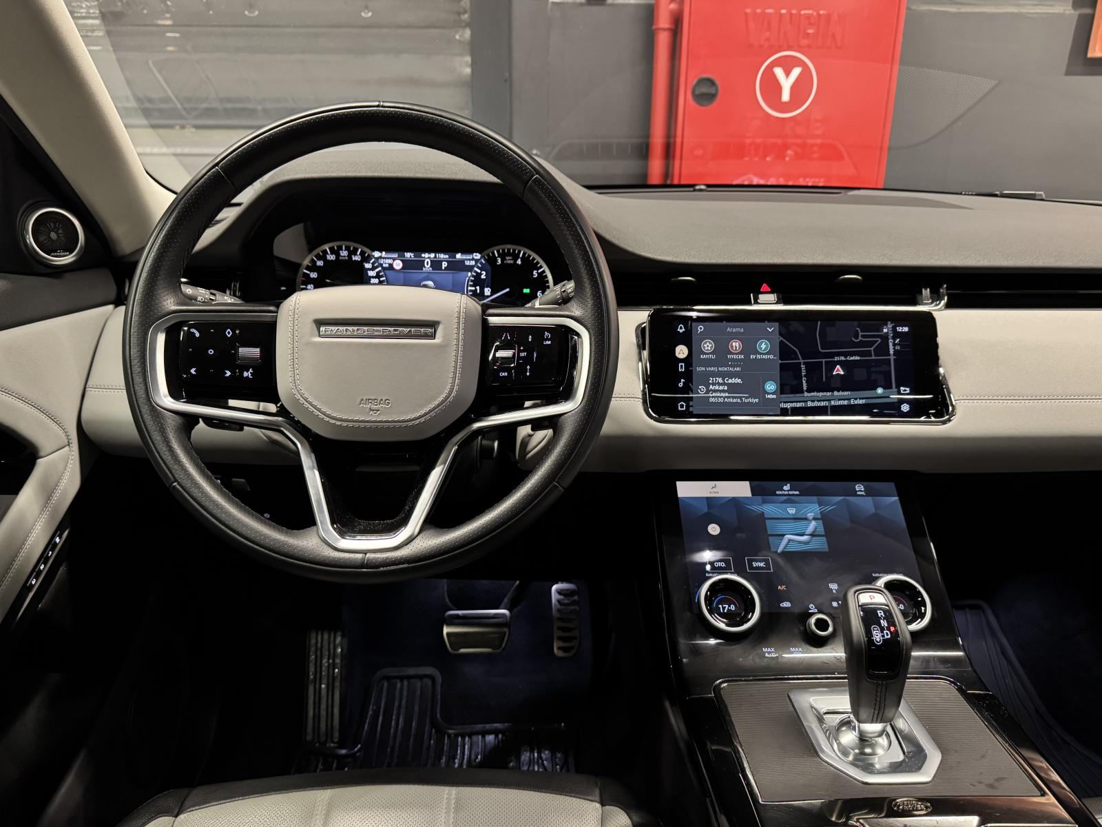 LAND ROVER RANGE ROVER EVOQUE