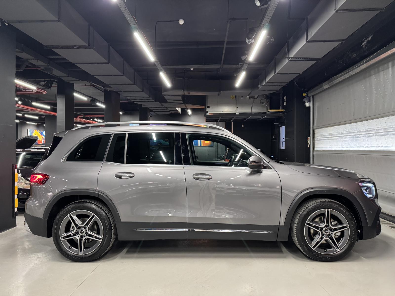 MERCEDES GLB
