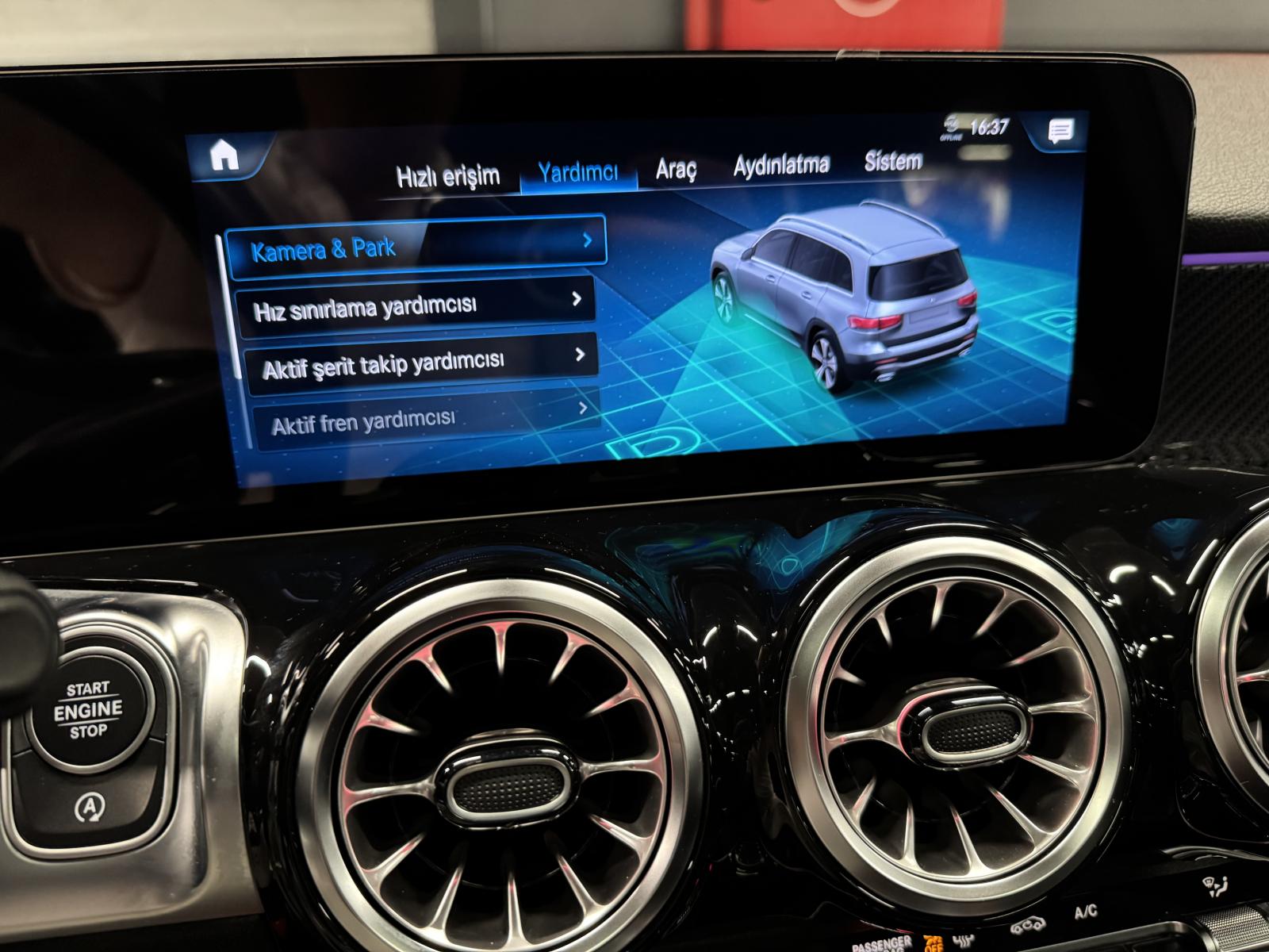 MERCEDES GLB