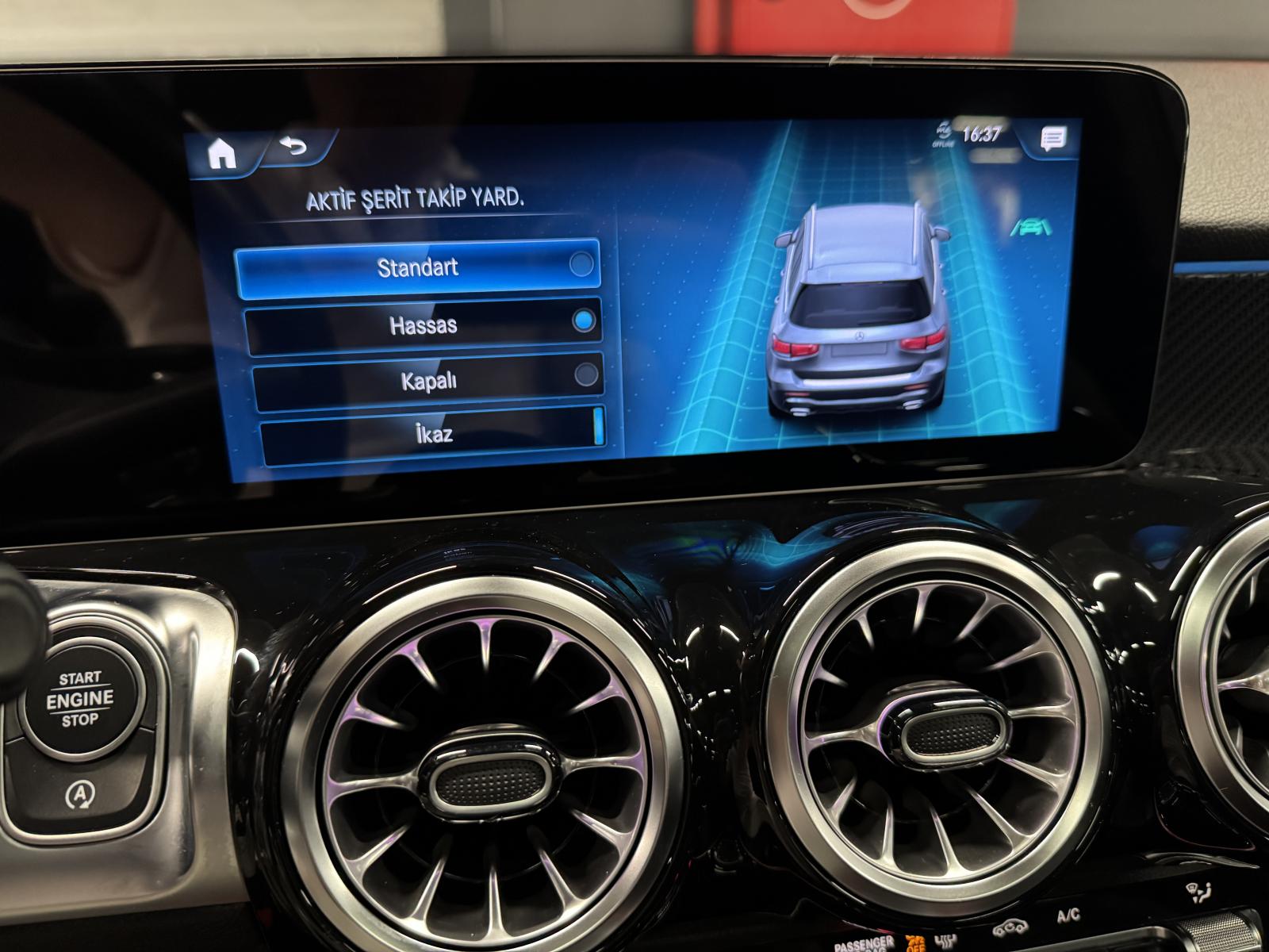 MERCEDES GLB