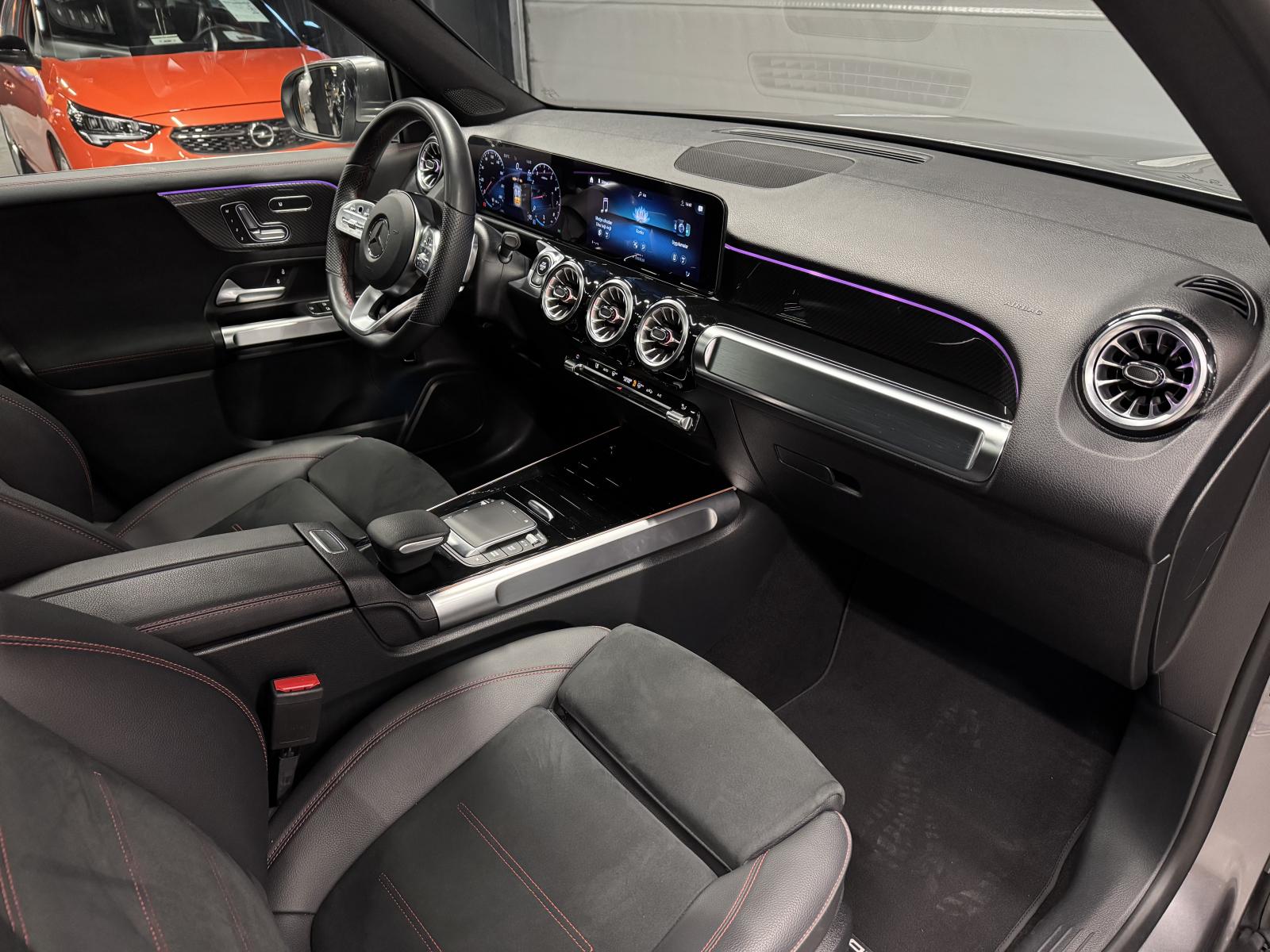 MERCEDES GLB