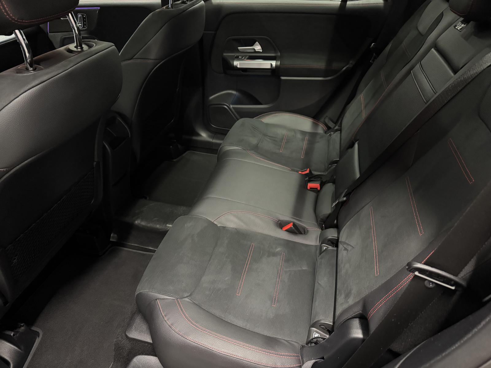 MERCEDES GLB