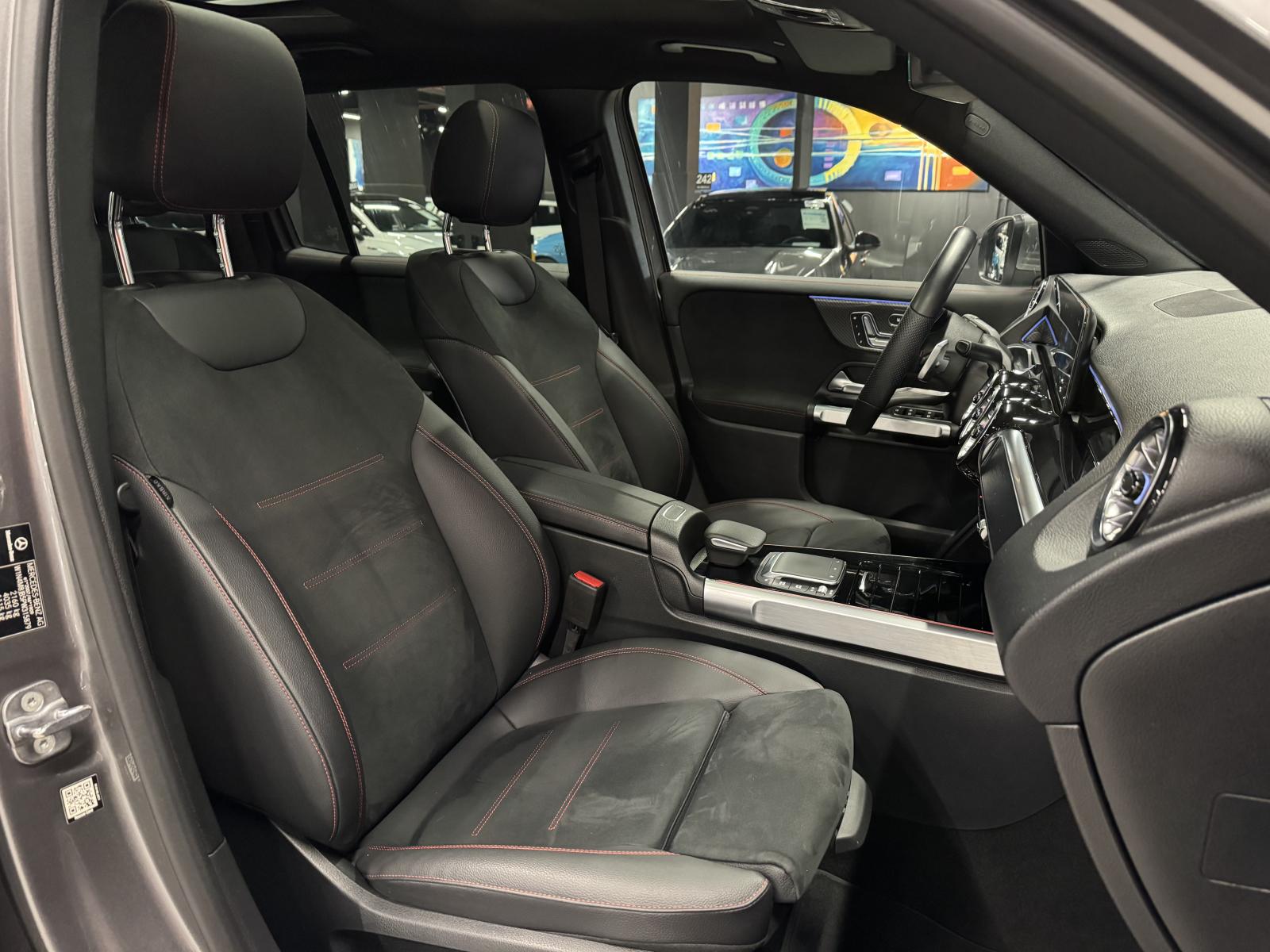 MERCEDES GLB