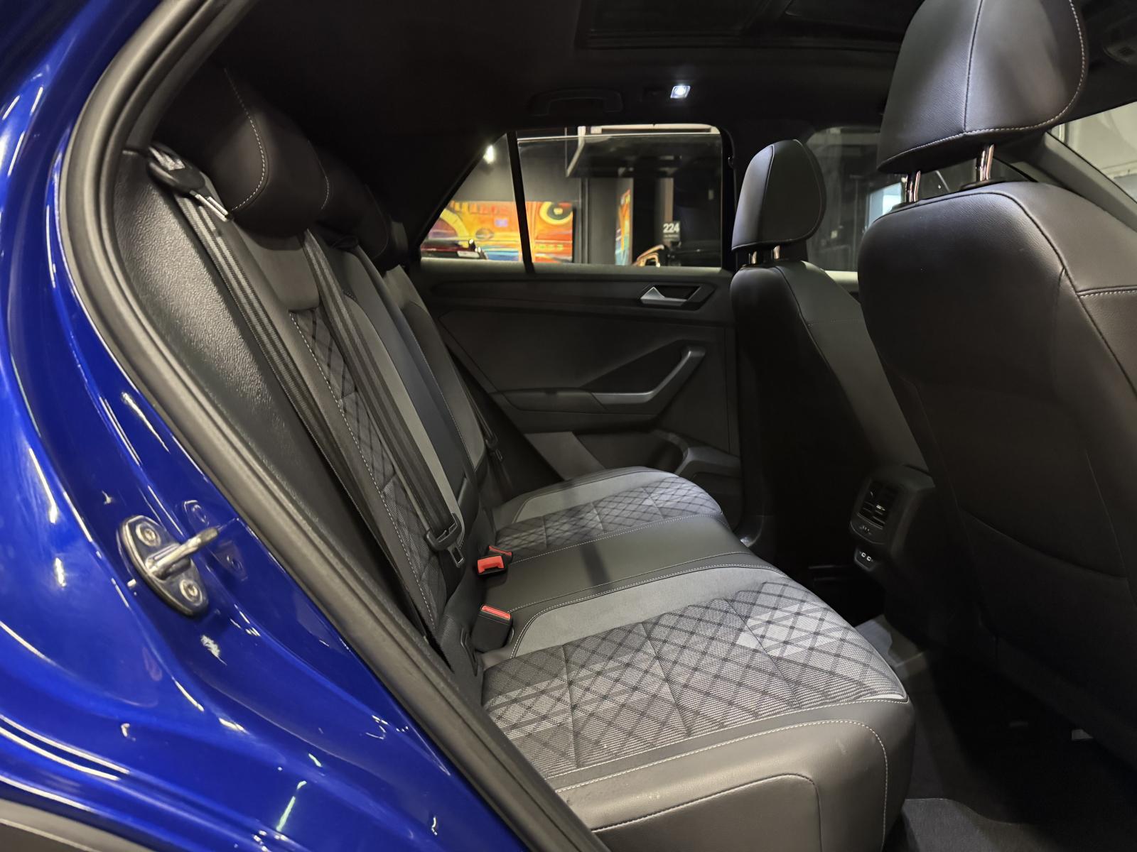 VOLKSWAGEN TROC