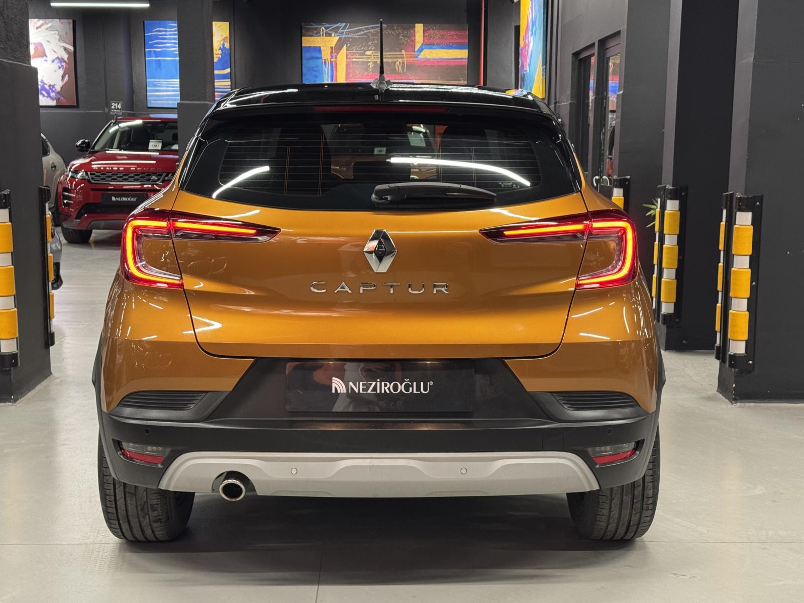 RENAULT CAPTUR