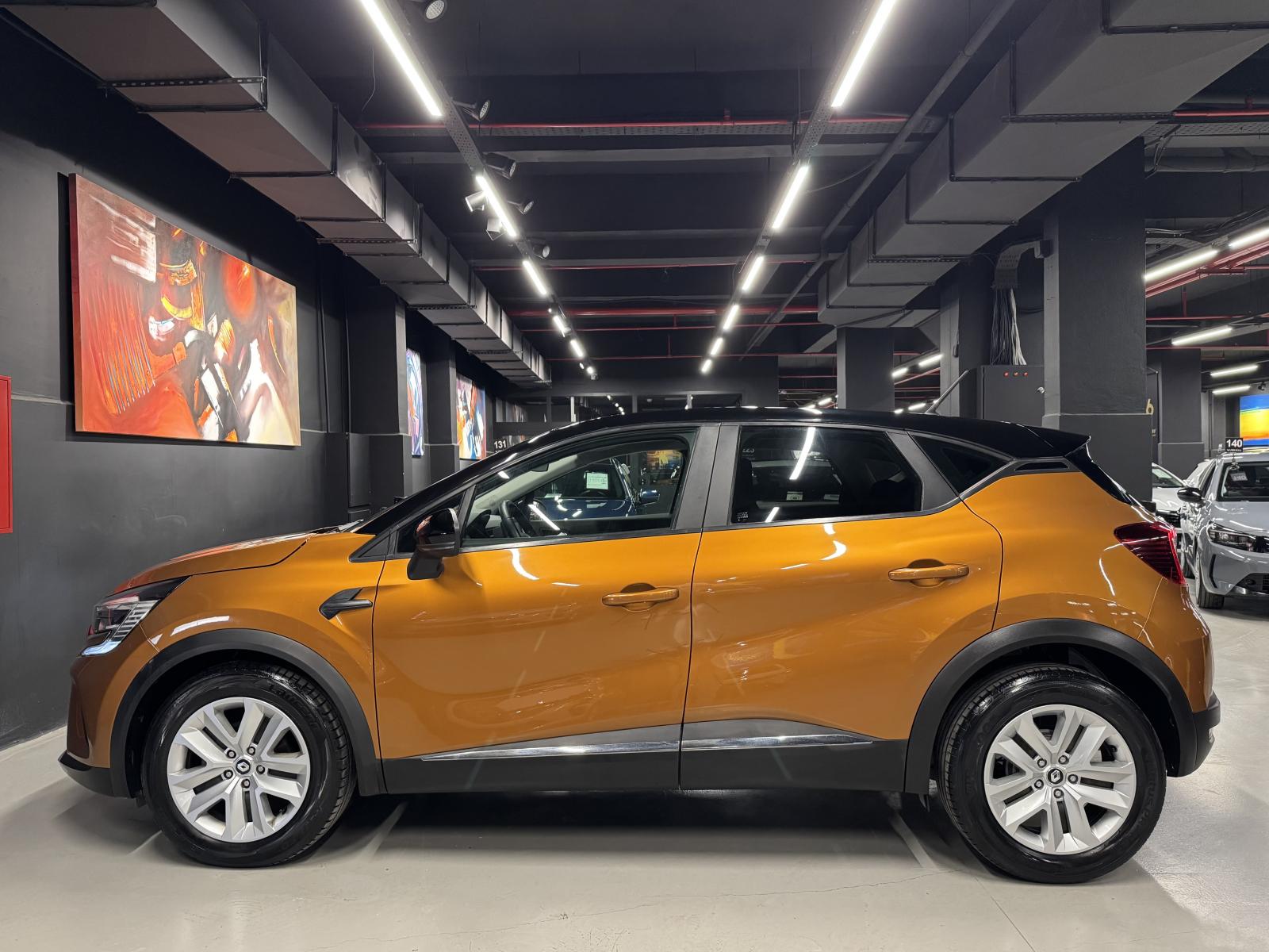 RENAULT CAPTUR