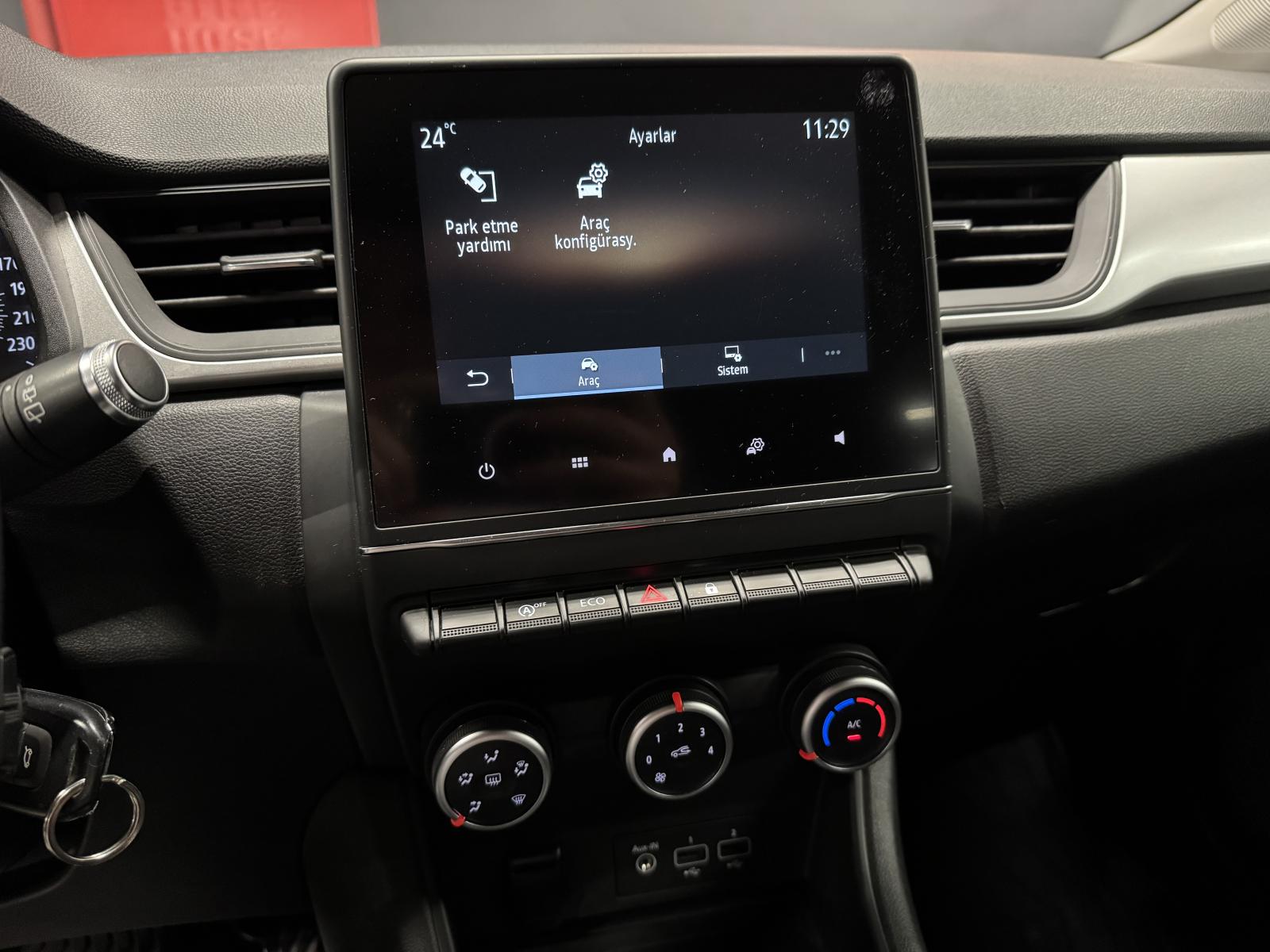RENAULT CAPTUR
