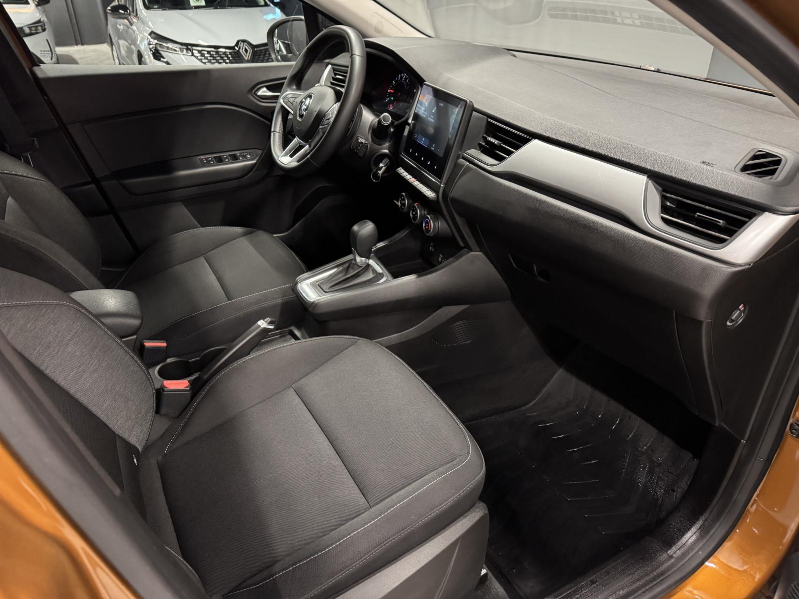 RENAULT CAPTUR