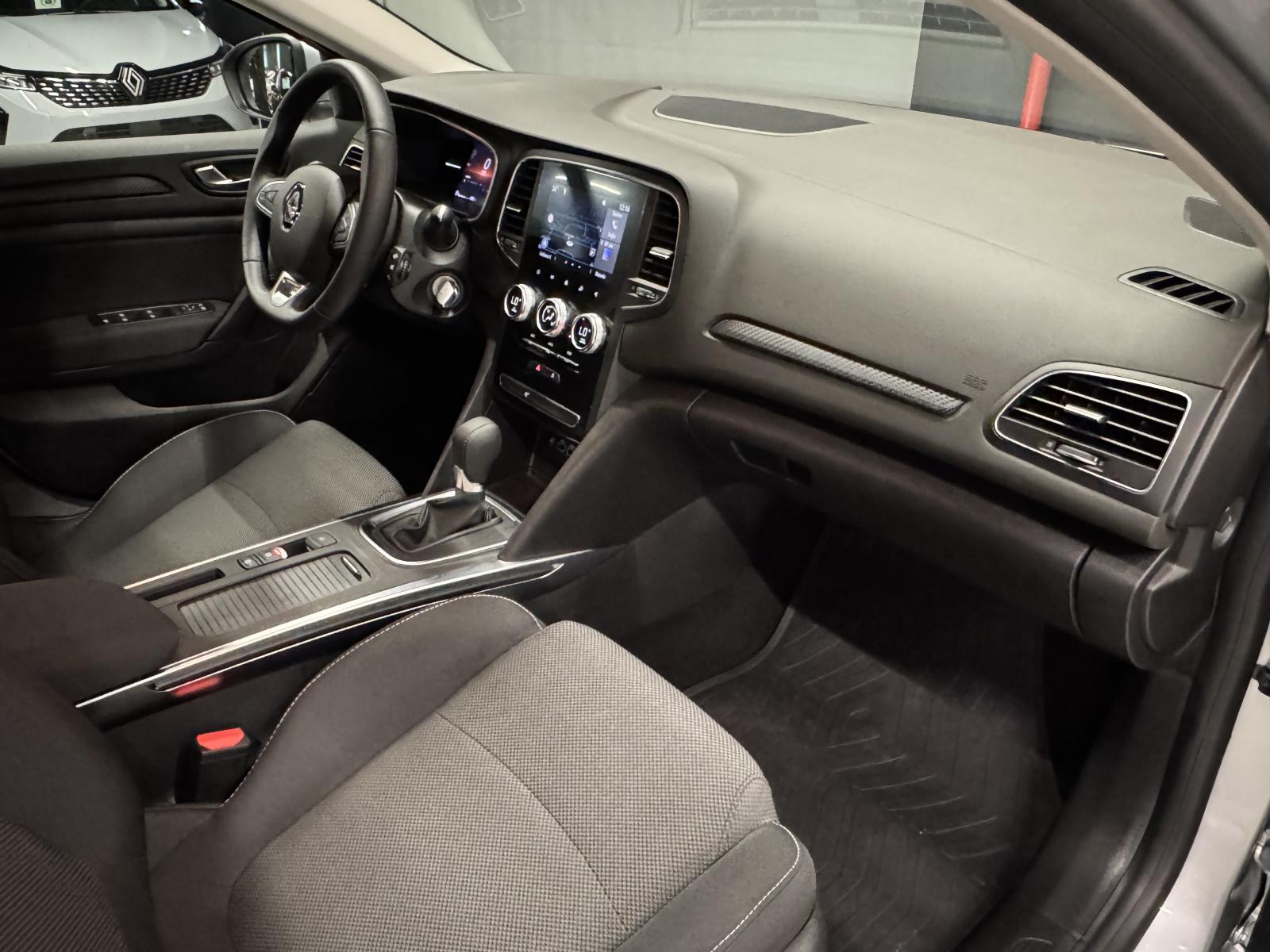 RENAULT MEGANE