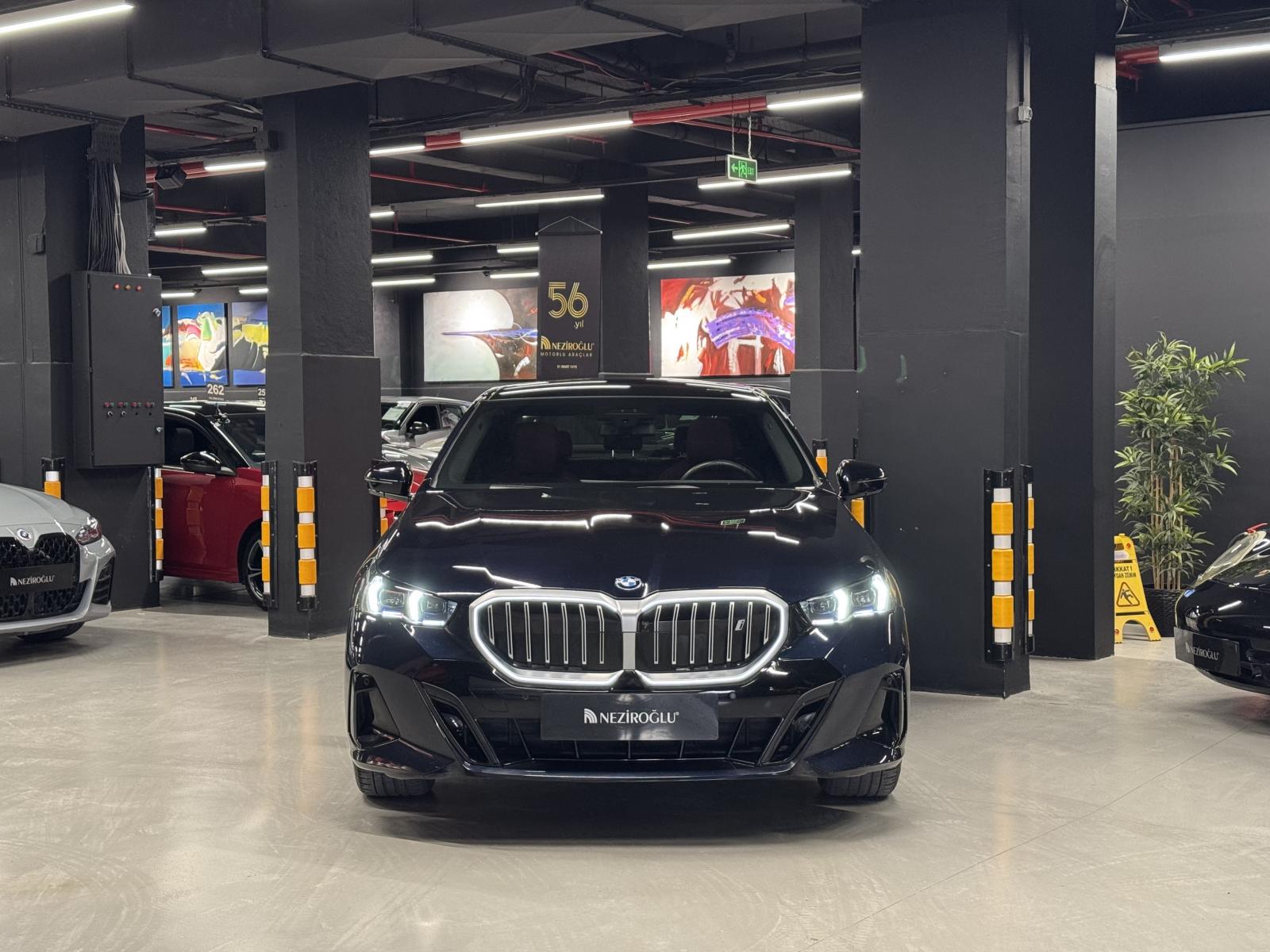 BMW i5