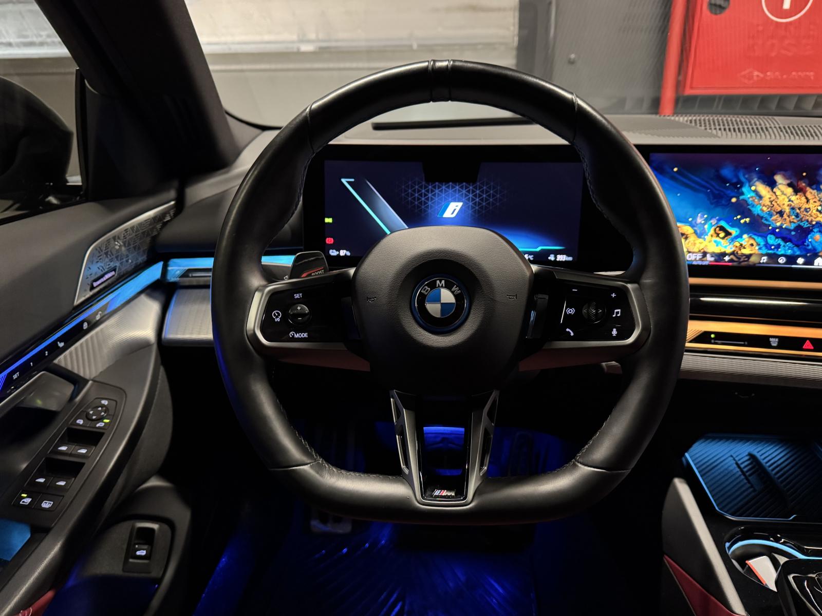 BMW i5