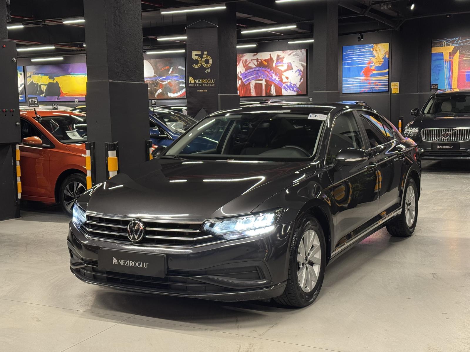 VOLKSWAGEN PASSAT